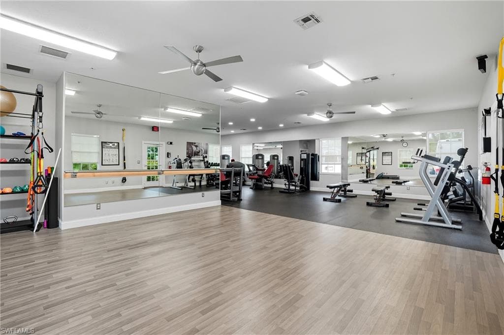6914 Satinleaf RD N 201-25