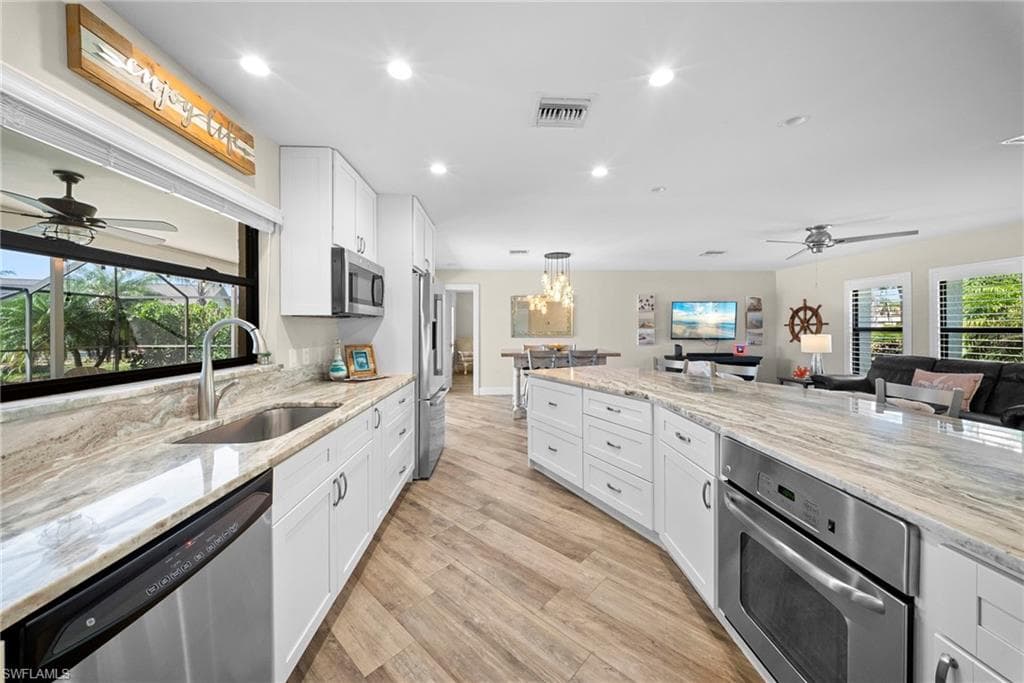 28581 Winthrop CIR-11