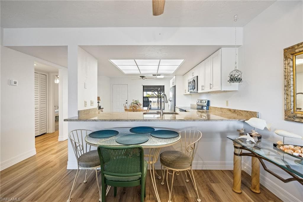 902 SW 48th TER 103-12