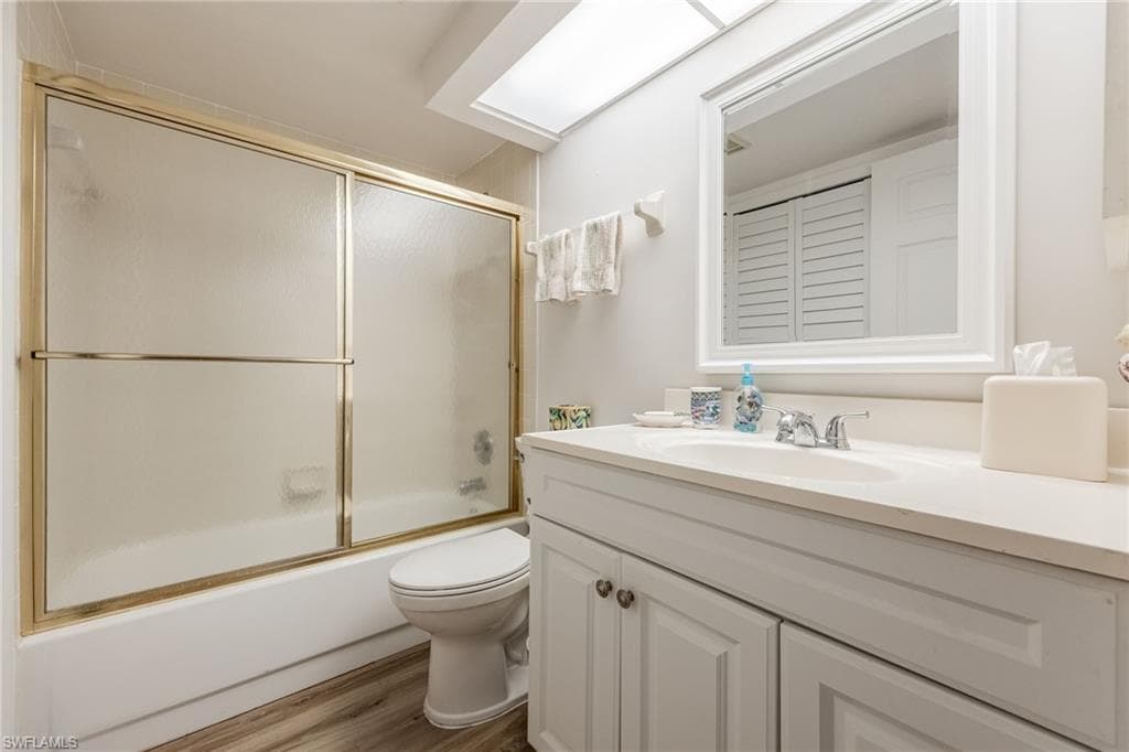 902 SW 48th TER 103-22
