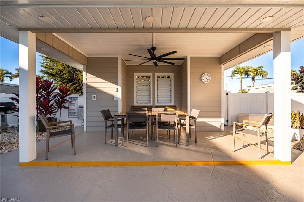 902 SW 48th TER 103-31
