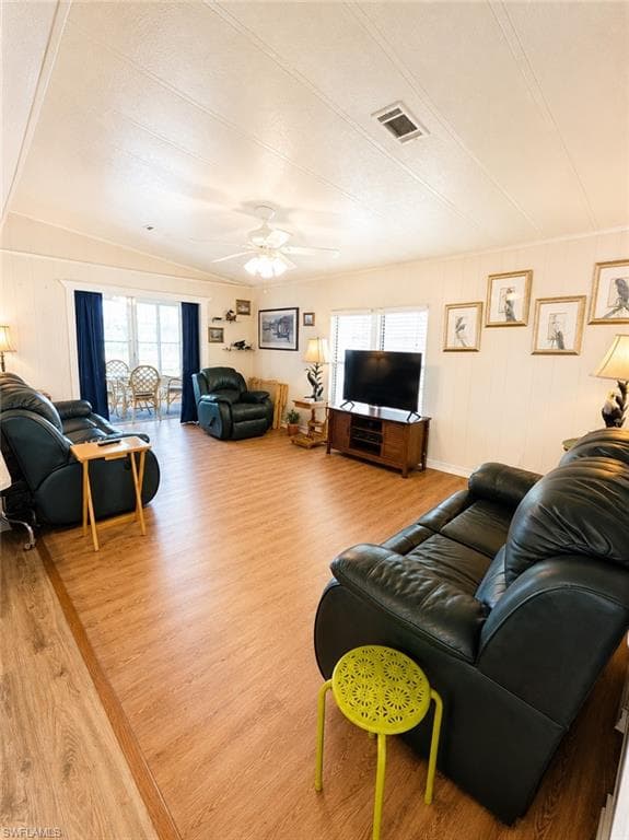 3404 Rainbow LN-7