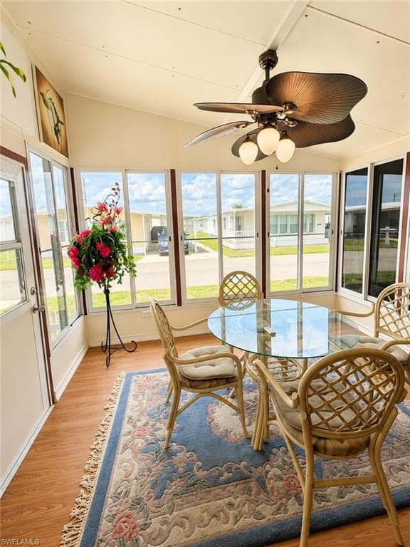 3404 Rainbow LN-9