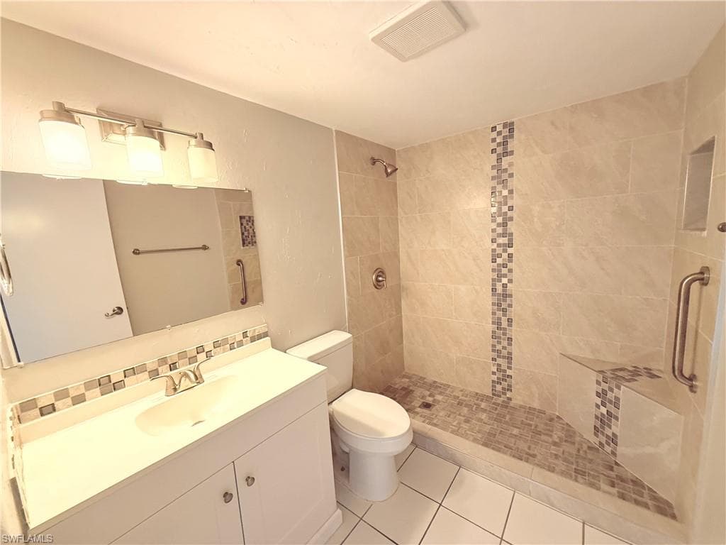 4923 Vincennes CT 3-7