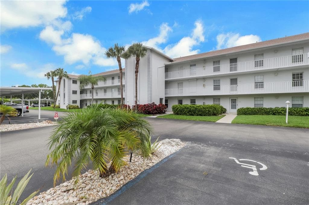 9580 Victoria LN 104-2