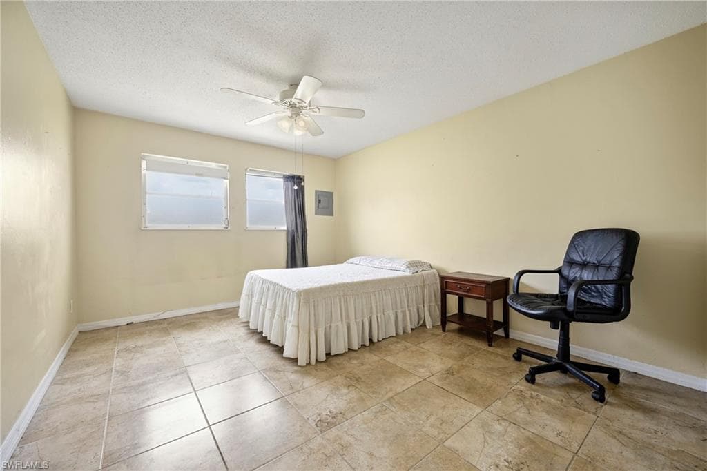 8 Tangerine CT-20