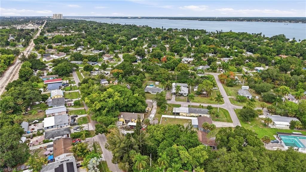 372 Altamont AVE-42