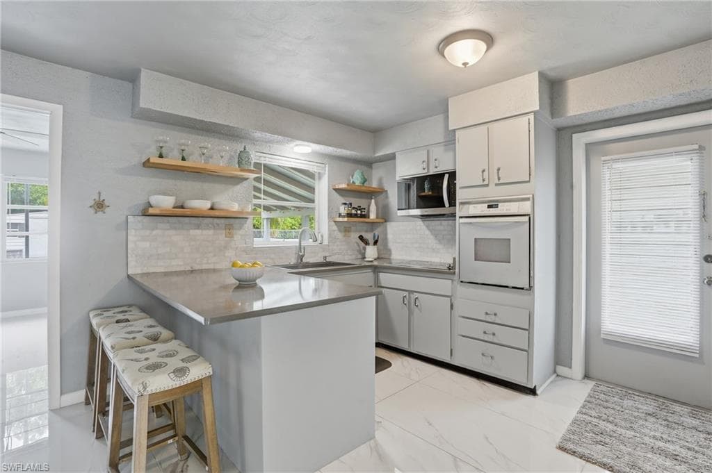 372 Altamont AVE-1
