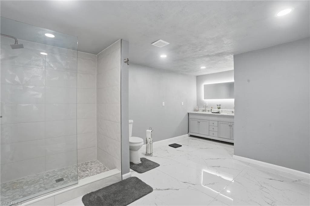 372 Altamont AVE-18