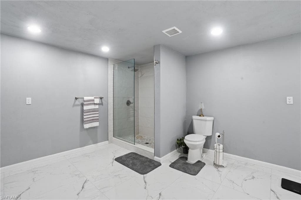 372 Altamont AVE-19