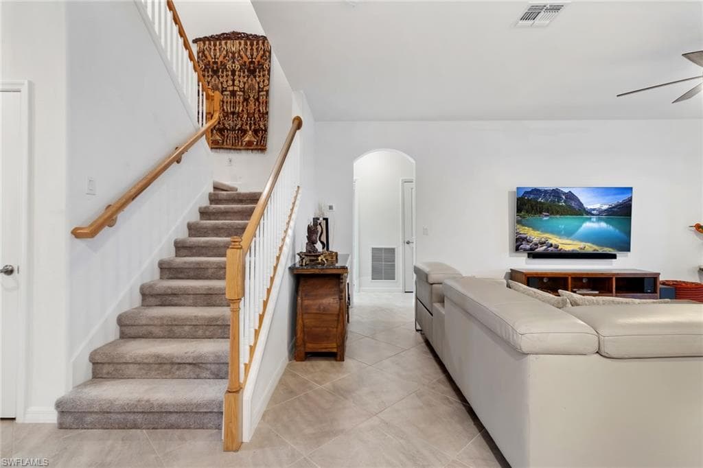 2516 Kona WAY-12