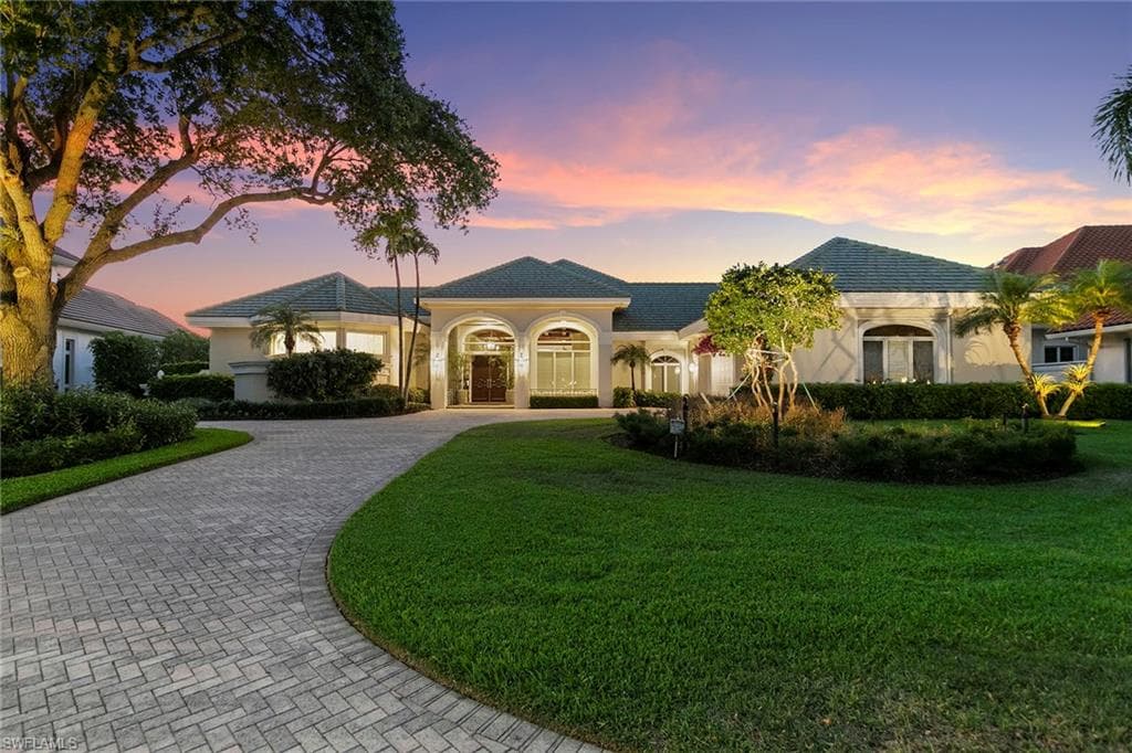 6991 Greentree DR-7