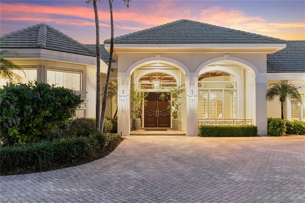 6991 Greentree DR-32
