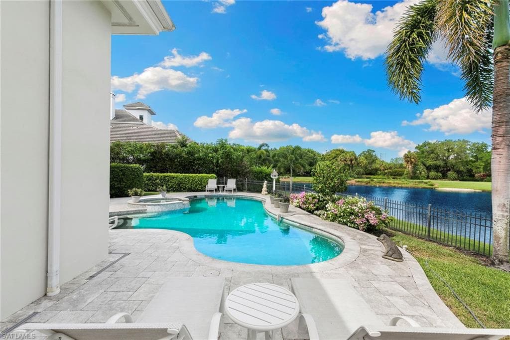 6991 Greentree DR-41