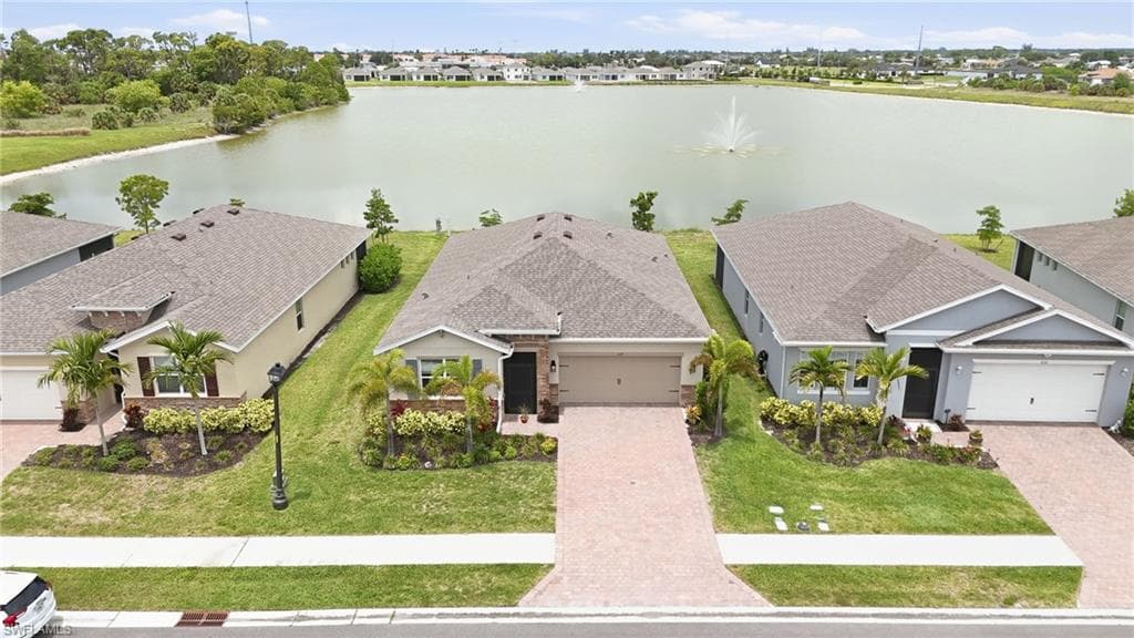 628 Parkshore Lake AVE-5