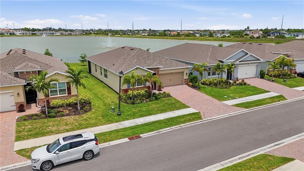 628 Parkshore Lake AVE-33