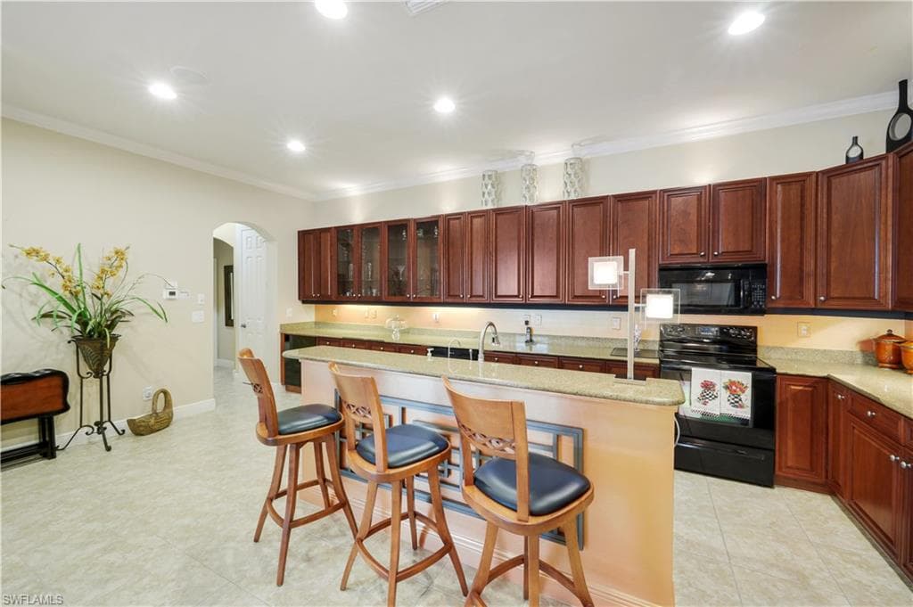 5661 Kensington LOOP-43