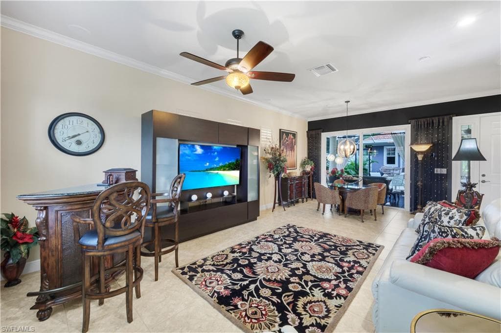 5661 Kensington LOOP-9