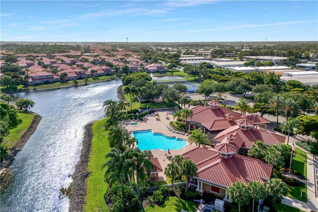 5661 Kensington LOOP-31