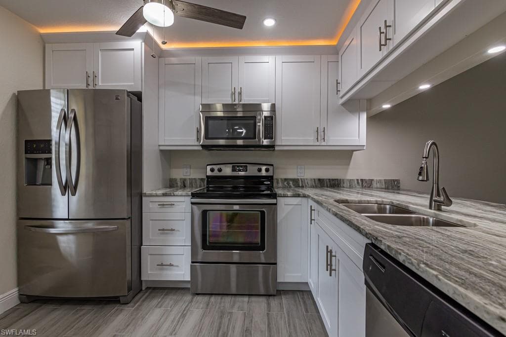 2562 Kings Lake BLVD-10