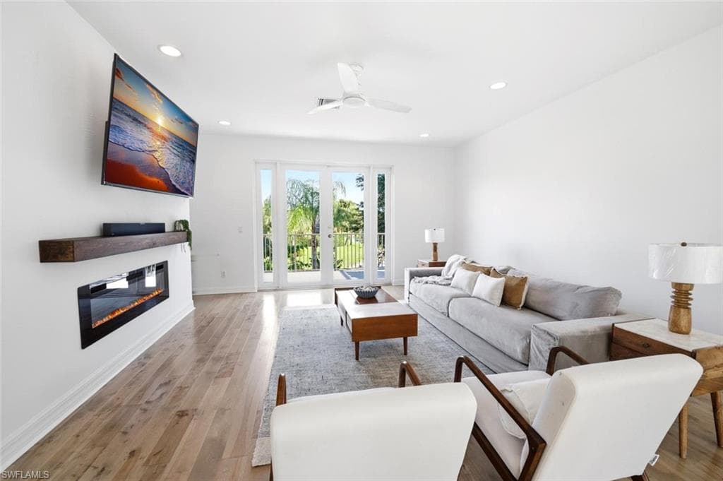 2292 Guadelupe DR-28