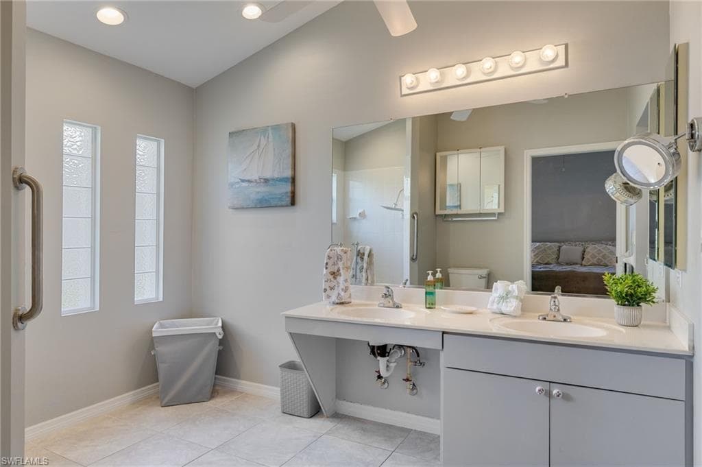 17551 Coconut Palm CT-14