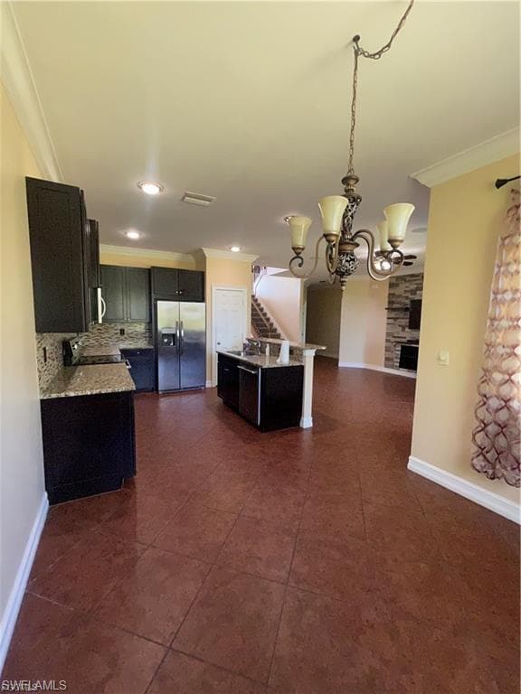 2427 Ashbury CIR-4