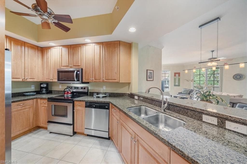 5068 Annunciation CIR 4210-9