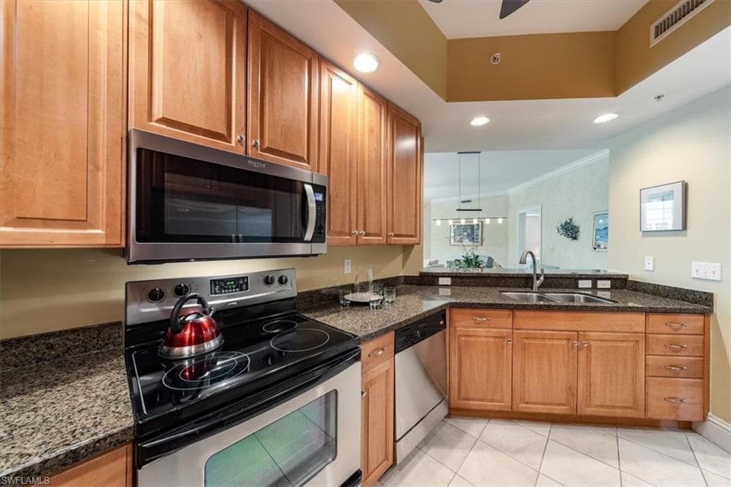 5068 Annunciation CIR 4210-10