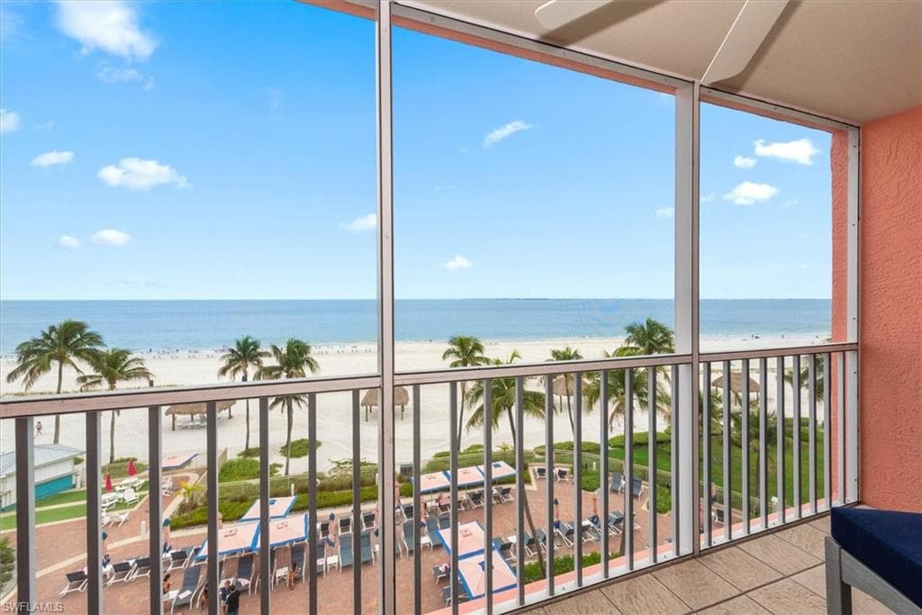 140 Estero BLVD 2505-2