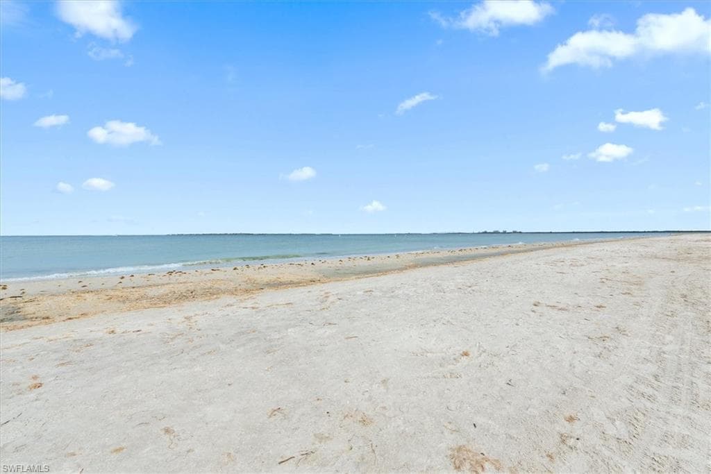 140 Estero BLVD 2505-24