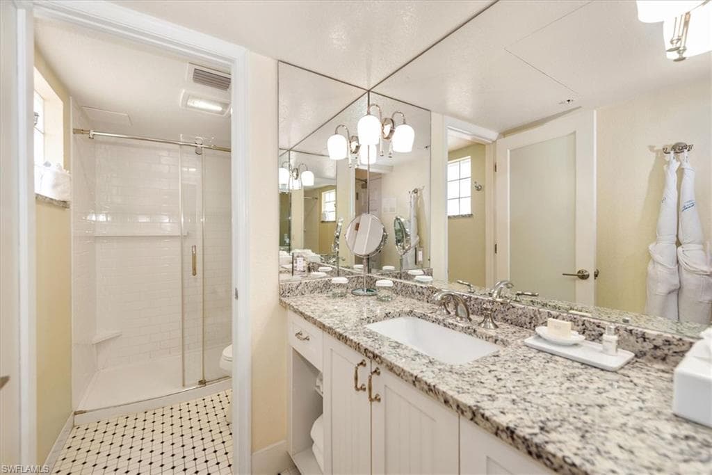 140 Estero BLVD 2505-18