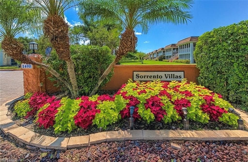 1400 Pompei LN 77-15