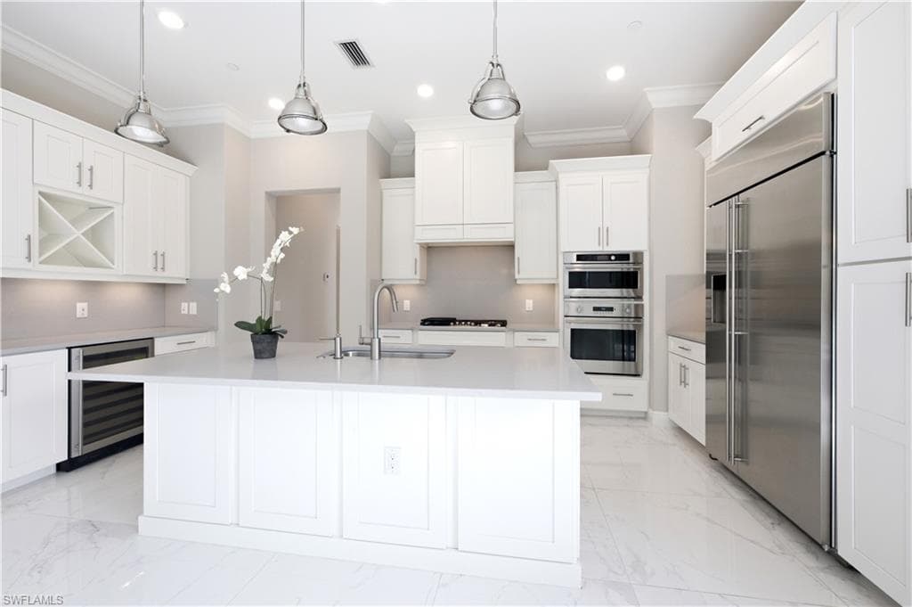 16374 Viansa WAY 301-7