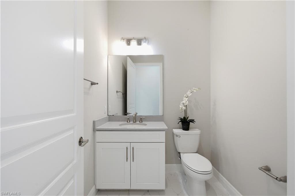 16374 Viansa WAY 301-25