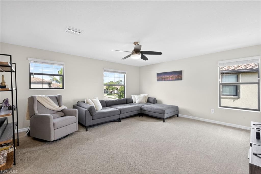 9452 Foxglove LN-19