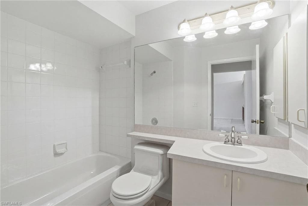 2203 McGregor Park CIR 2203-13