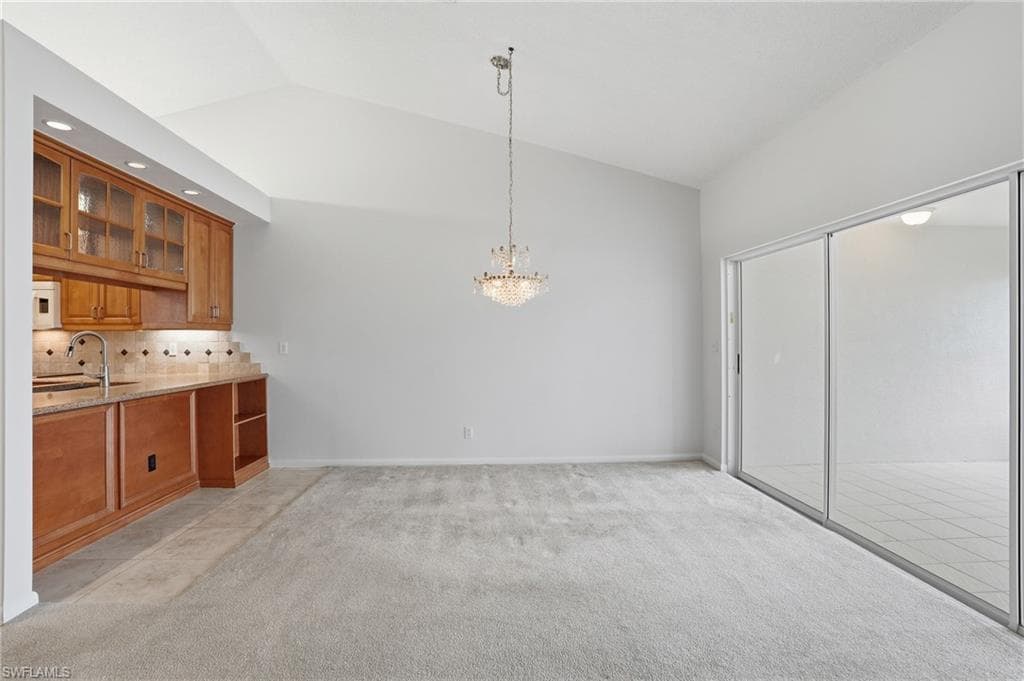 2203 McGregor Park CIR 2203-8