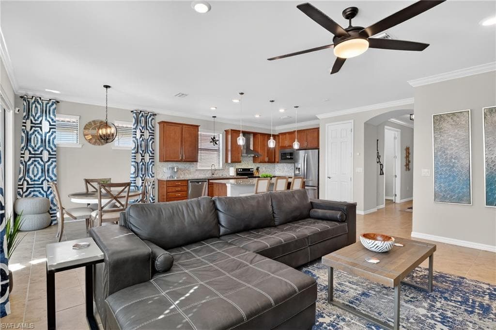11343 Tiverton TRCE-8