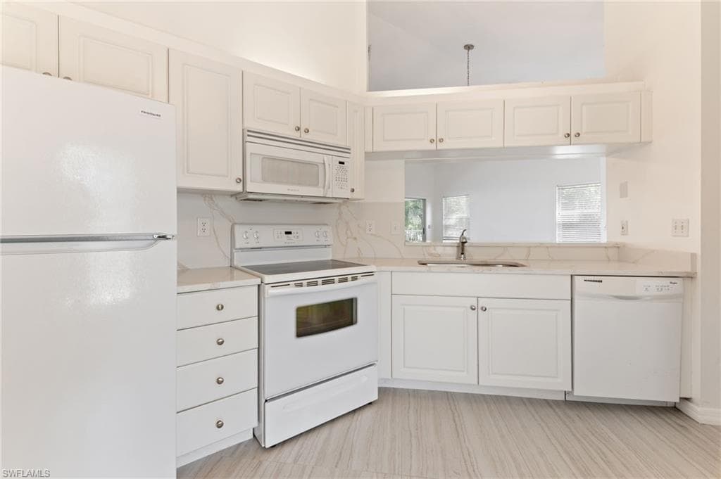 12081 Summergate CIR 204-10