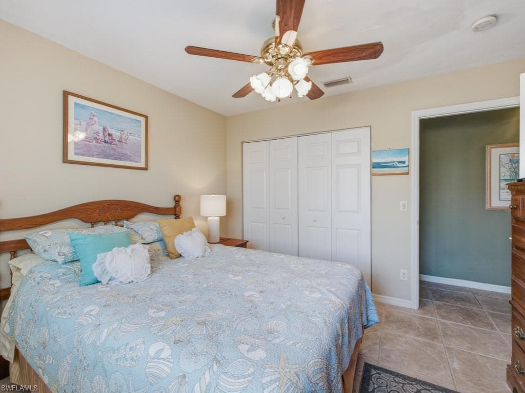 211 Bahama AVE-14