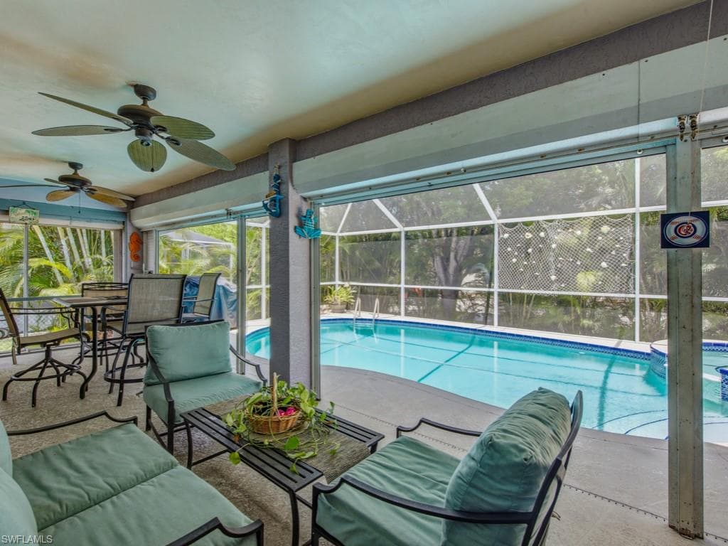 211 Bahama AVE-18