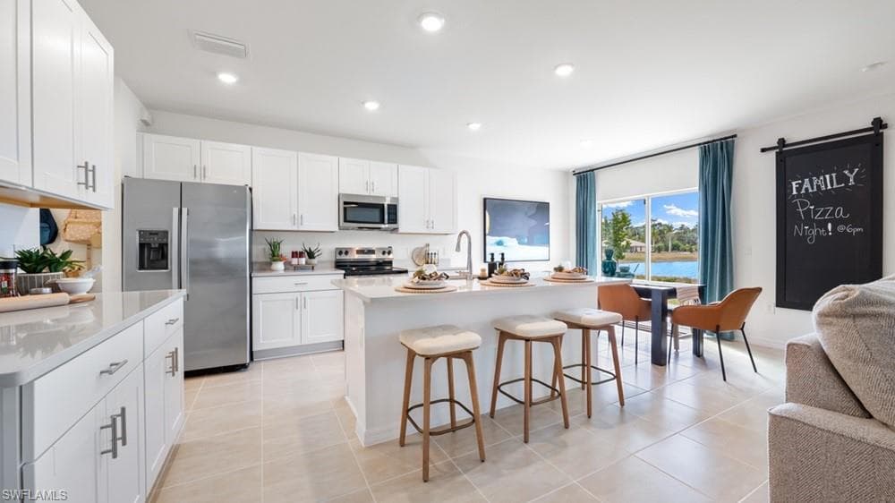 6523 Equinox LN-6