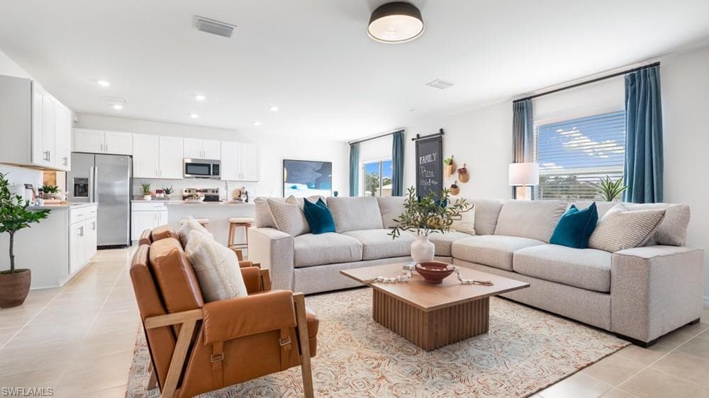 6523 Equinox LN-11