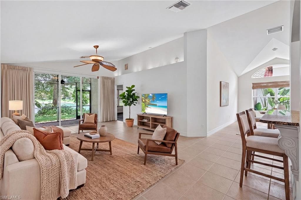 1574 Windamere LN-4