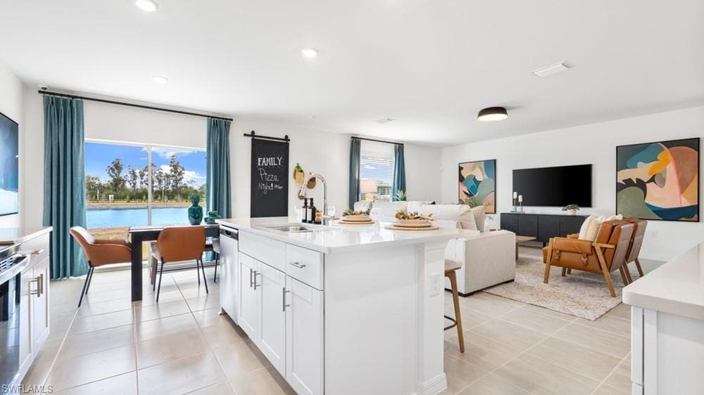 6529 Equinox LN-8