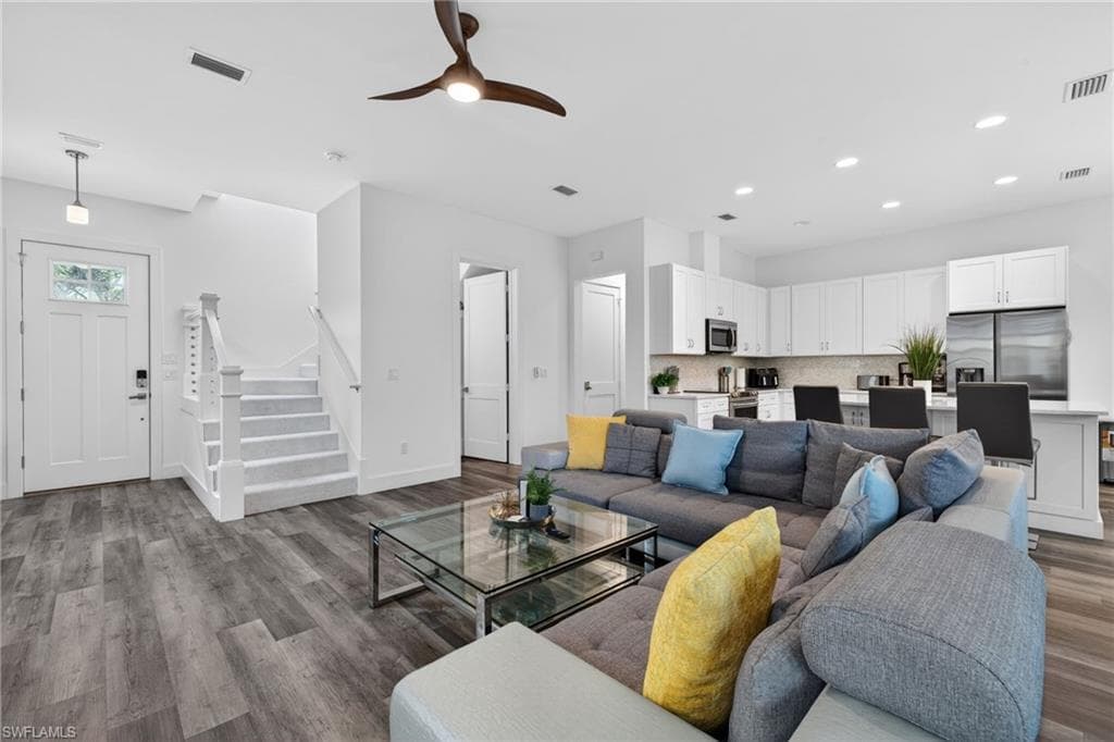 7753 Victoria Cove CT-6