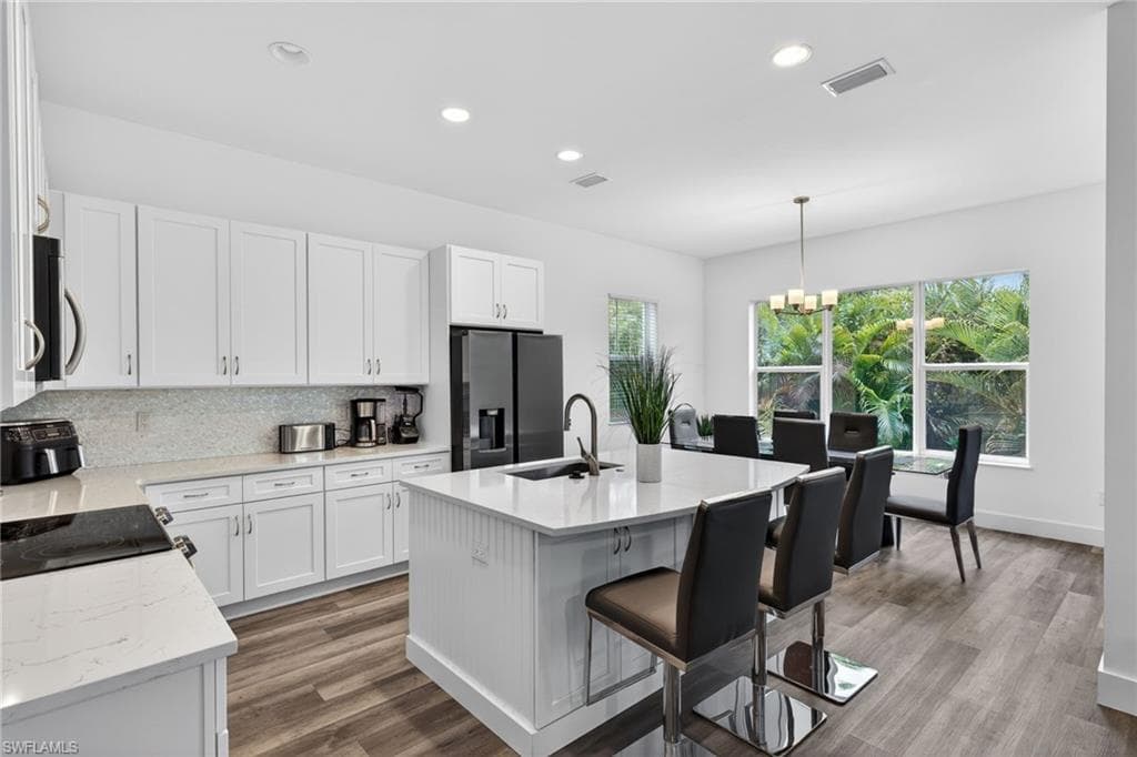 7753 Victoria Cove CT-9
