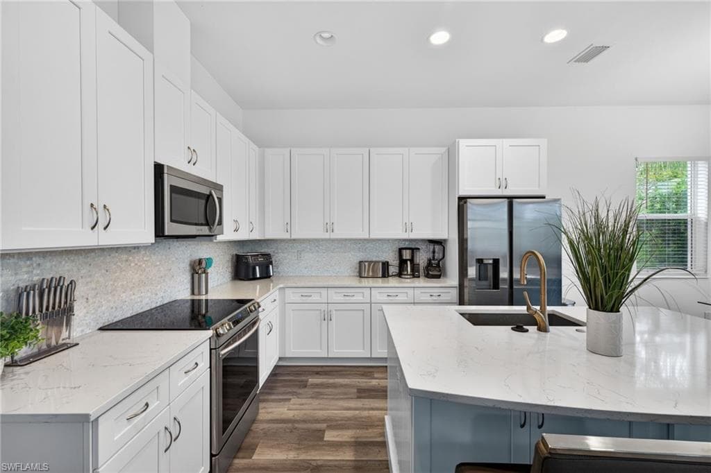 7753 Victoria Cove CT-10