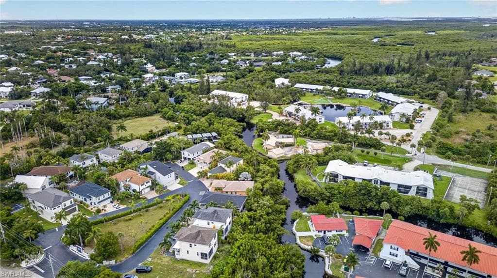 7753 Victoria Cove CT-39